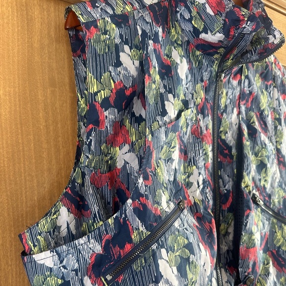 NWT Free People Movement Off The Grid Vest- Multiple Sizes Available​ - Picture 4 of 16